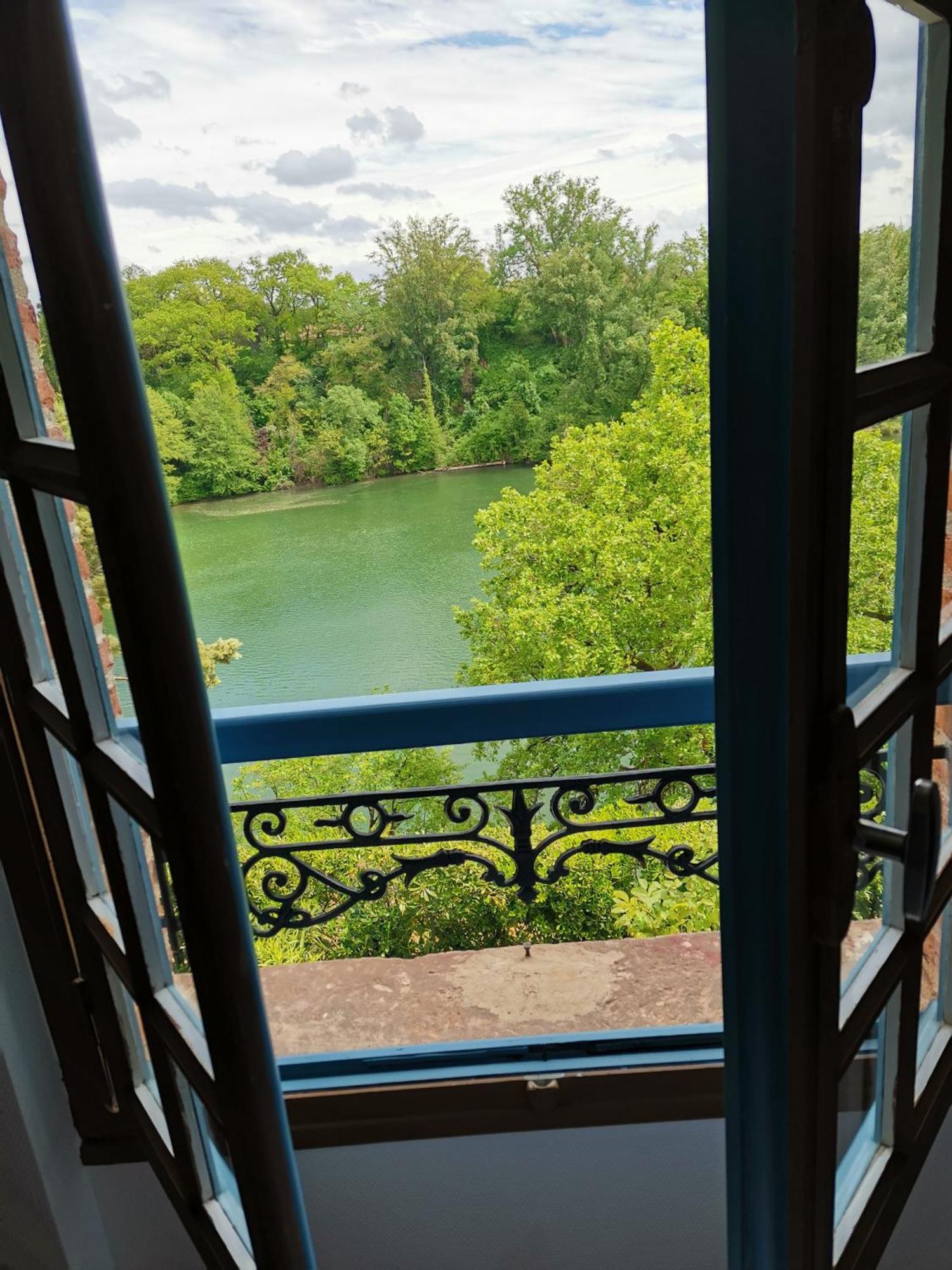 La Planque De L'Eclusier Castelnau-de-Lévis Exterior foto